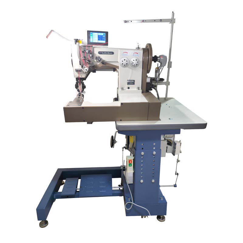 เครื่องเย็บลายมอคคาซินพร้อมจอแสดงผล